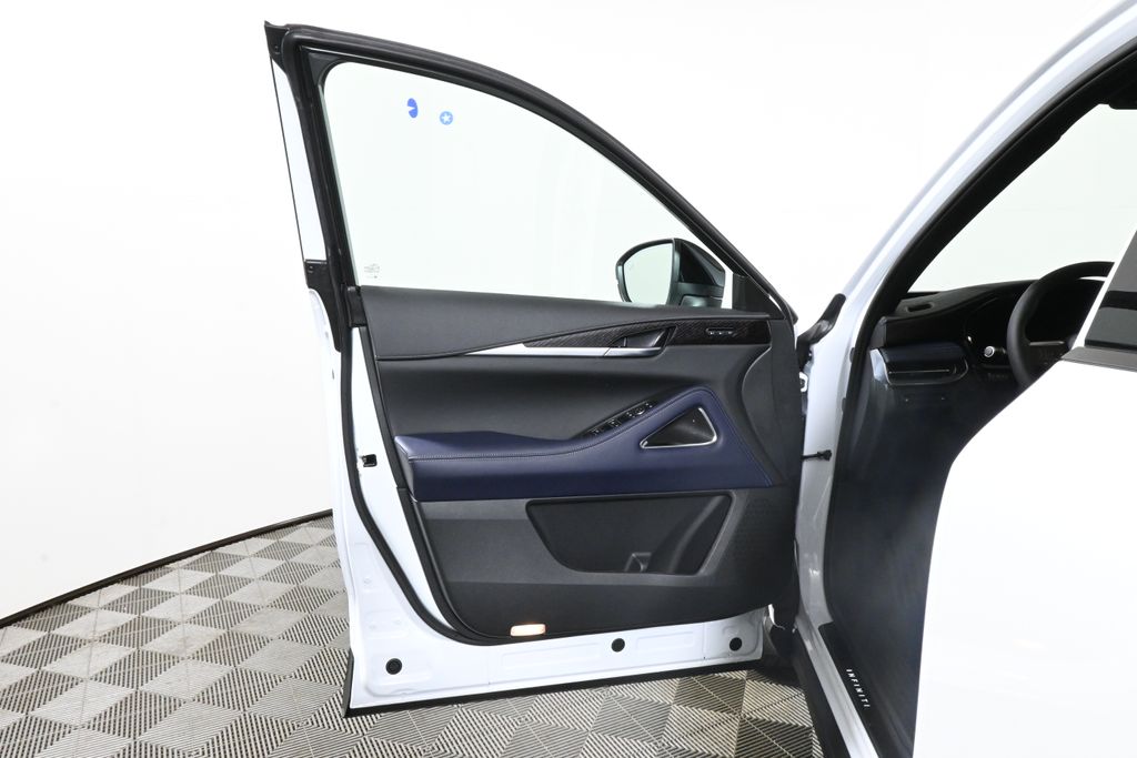 Thumbnail: 2026 INFINITI QX60 - 31