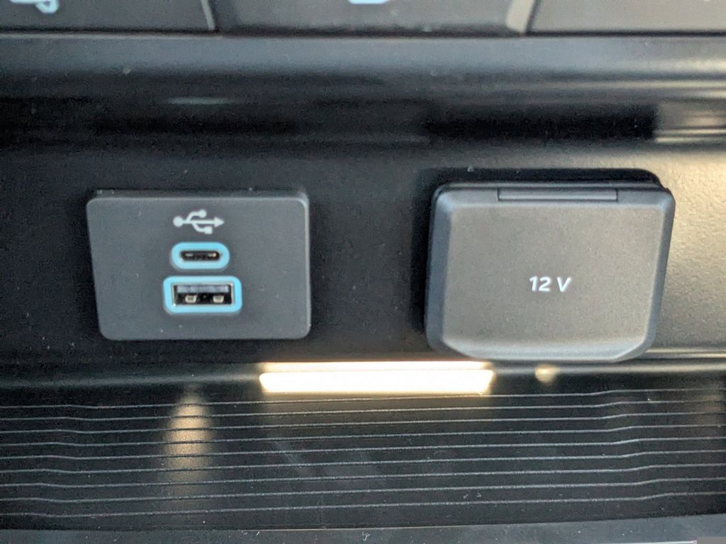 2025 Ford F-550 Chassis XL