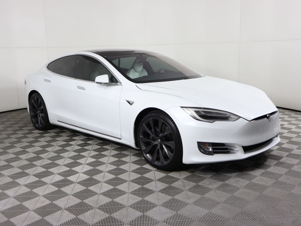 Thumbnail: 2018 Tesla Model S - 3