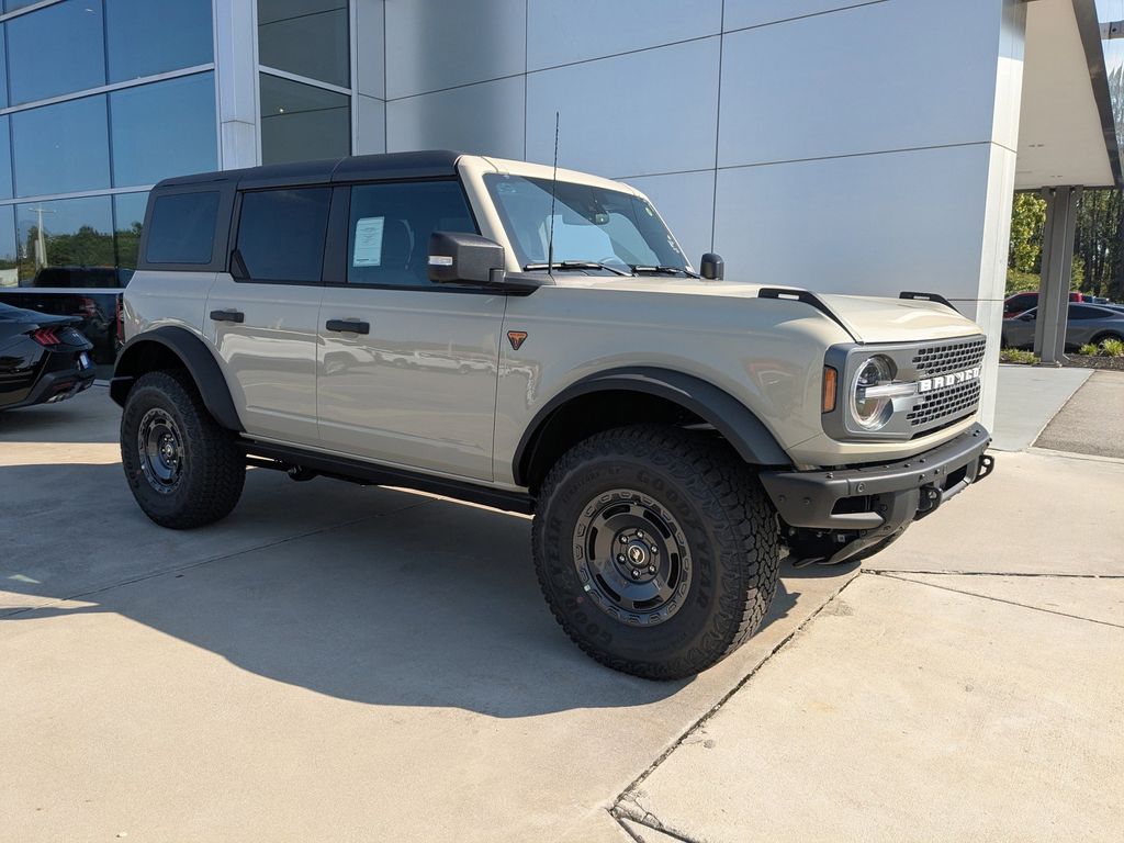 2025 Ford Bronco Badlands
