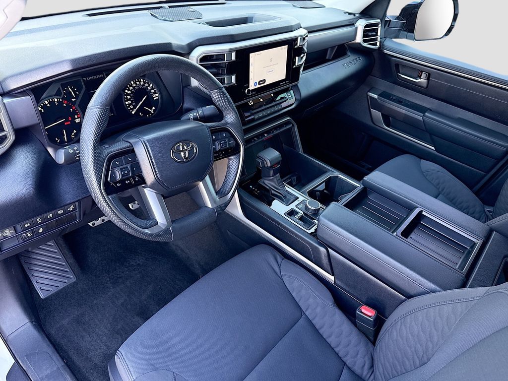 Thumbnail: 2024 Toyota Tundra - 9
