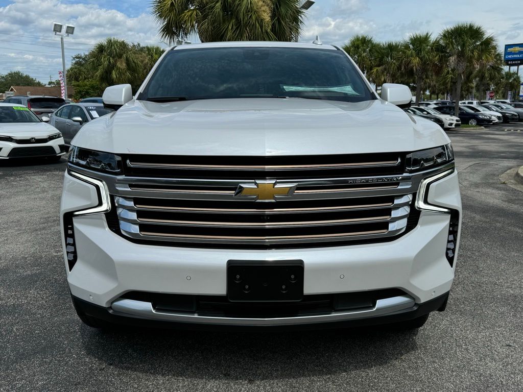 2024 Chevrolet Suburban High Country 3