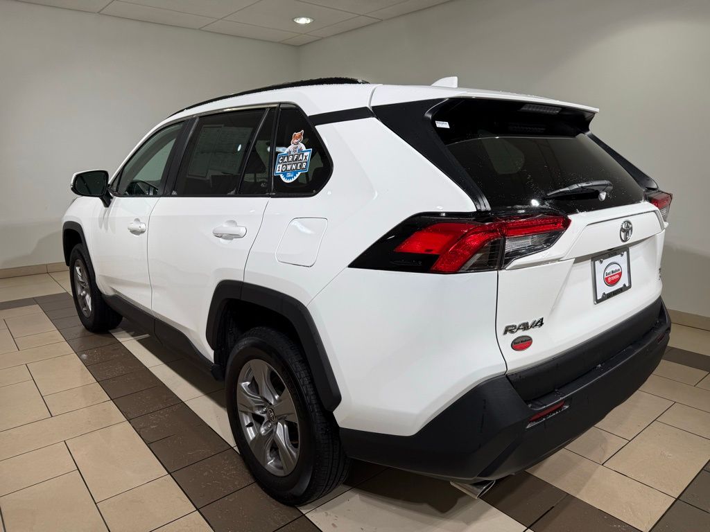 Thumbnail: 2025 Toyota RAV4 - 3