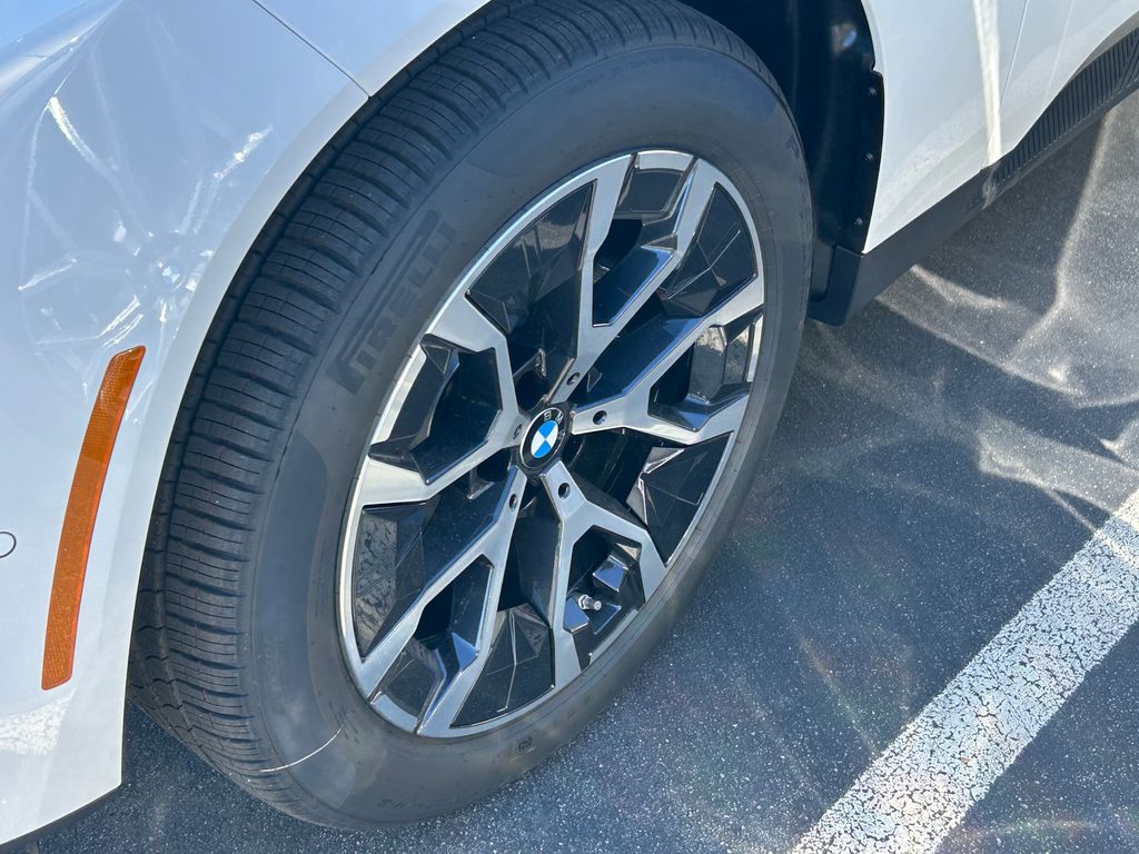 Thumbnail: 2026 BMW X3 - 3