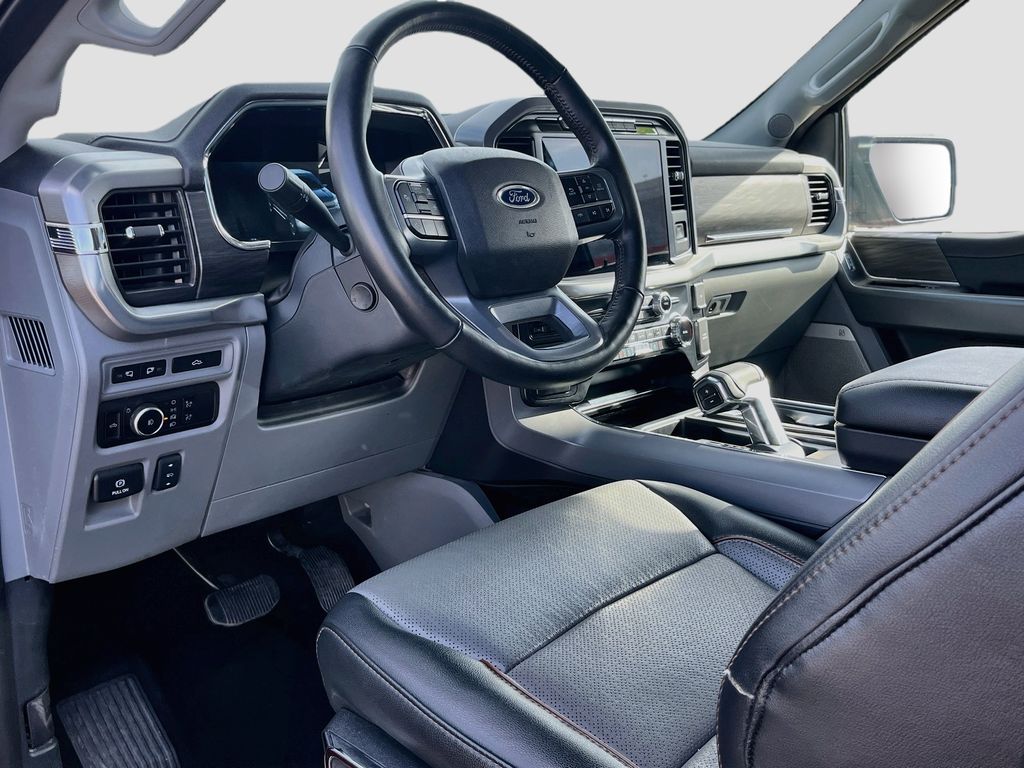 Used 2024 Red Ford Lariat image 9