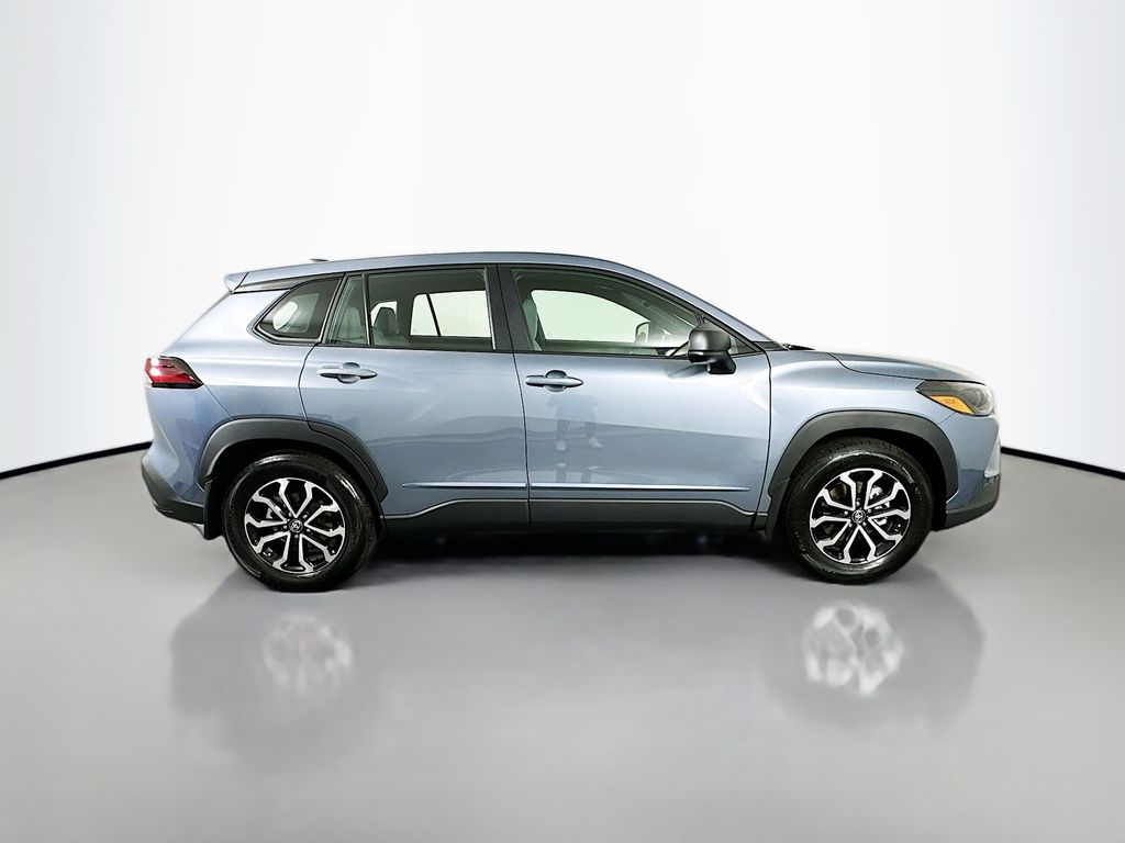 Thumbnail: 2026 Toyota Corolla Cross - 4