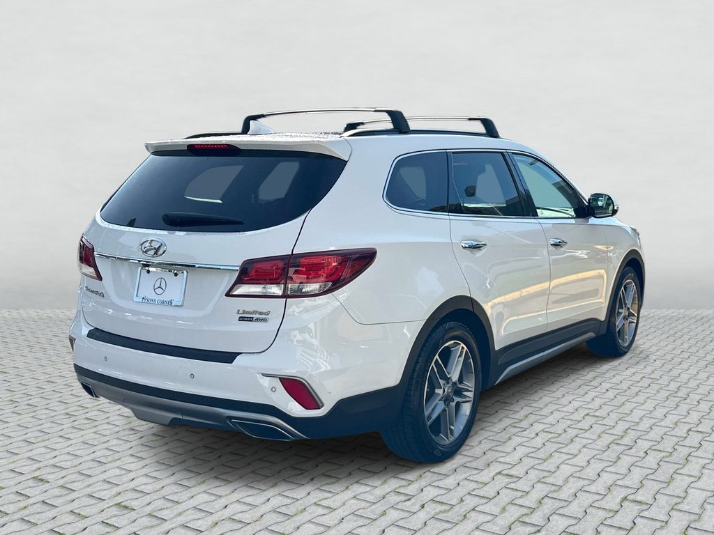 Thumbnail: 2017 Hyundai Santa Fe - 5