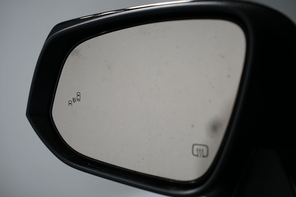 Thumbnail: 2026 Toyota Highlander - 27