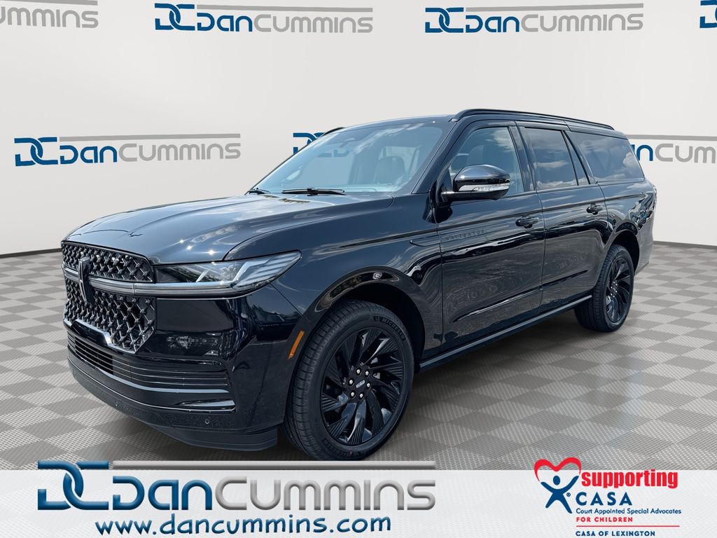 Infinite Black Metallic Clearcoat 2027 Lincoln Navigator SUV / Crossover Four-Wheel Drive Automatic