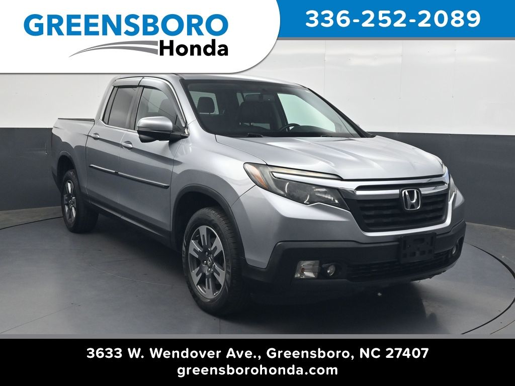 Silver 2018 Honda Ridgeline Pickup Truck All-Wheel Drive 6-Speed Automatic