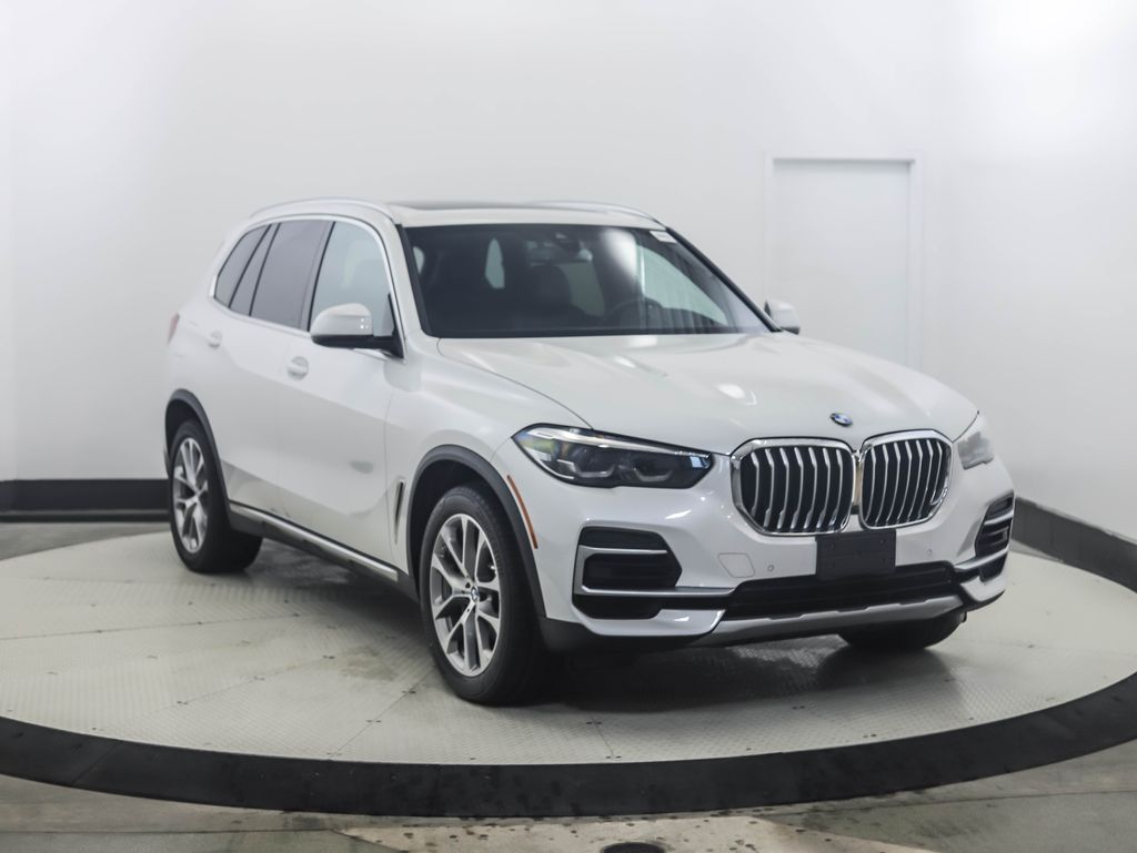 Thumbnail: 2022 BMW X5 - 7