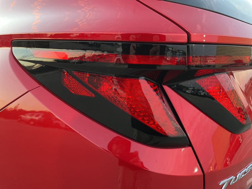 Thumbnail: 2022 Hyundai Tucson - 7