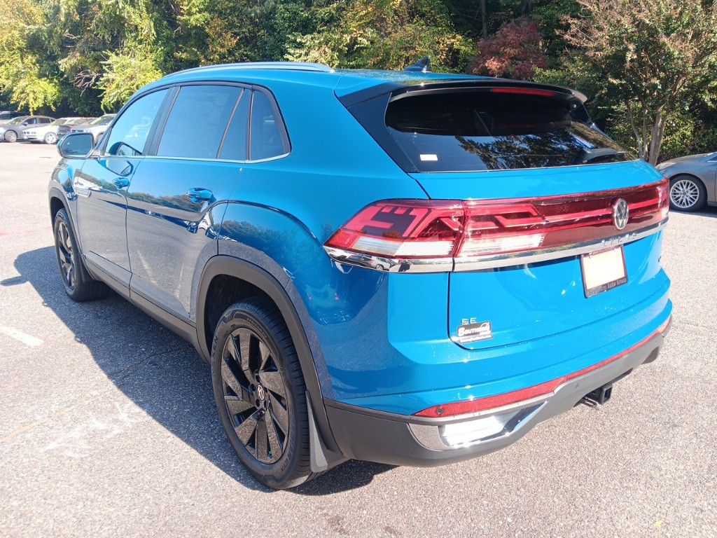 2025 Volkswagen Atlas Cross Sport 2.0T SE w/Technology 3