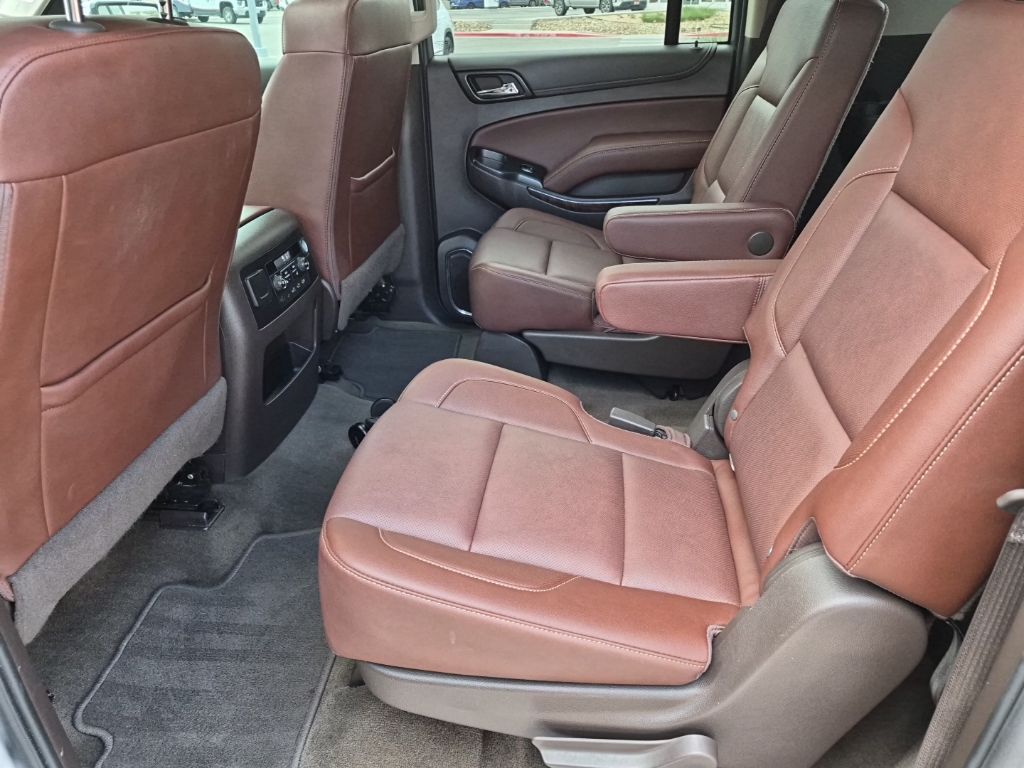 Used Car 2017 Chevrolet Suburban  Premier For Sale Under $30,000 In Austin, Texas