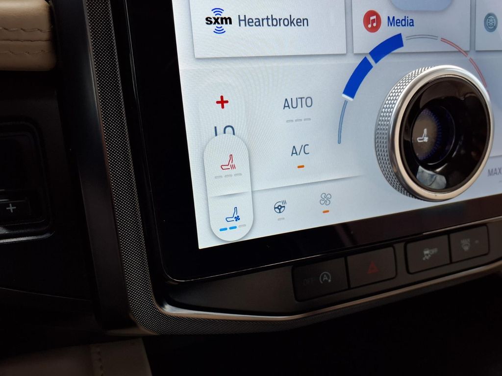2023 Ford Expedition Platinum White at Texan Dodge Chrysler Jeep Ram