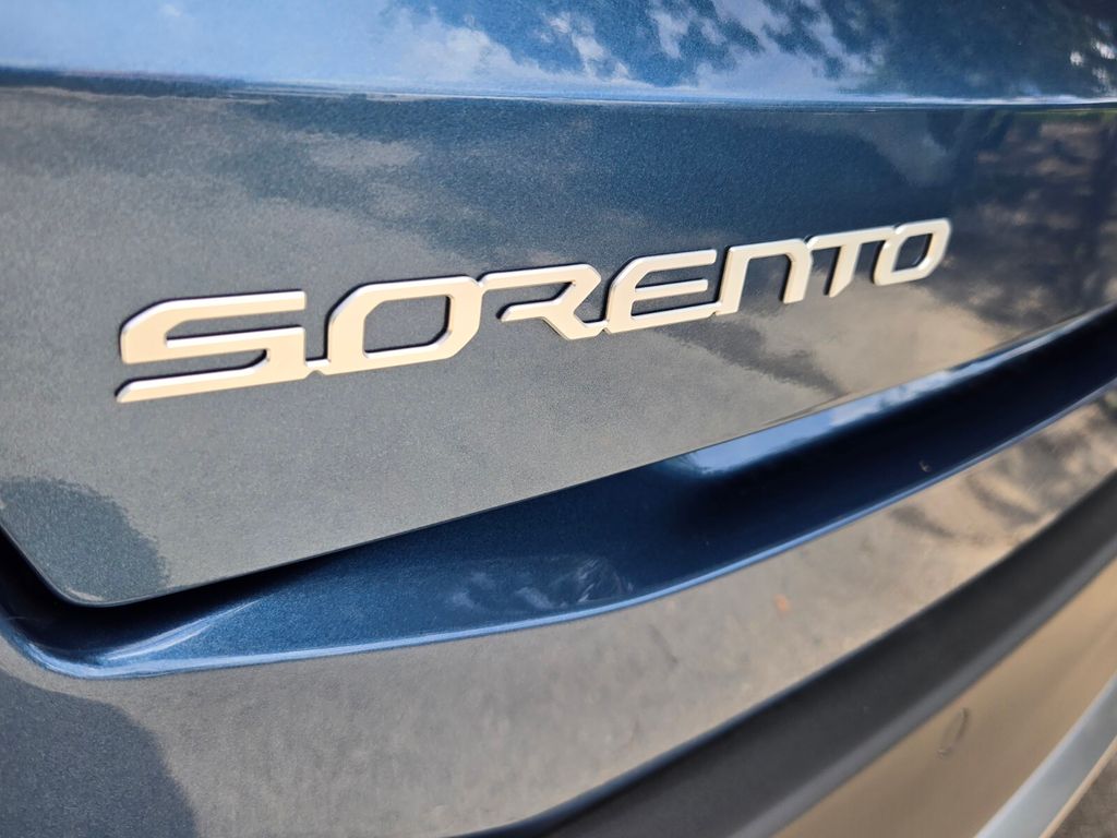 2026 Kia Sorento - $37,620