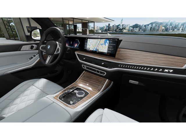 Thumbnail: 2026 BMW X7 - 14