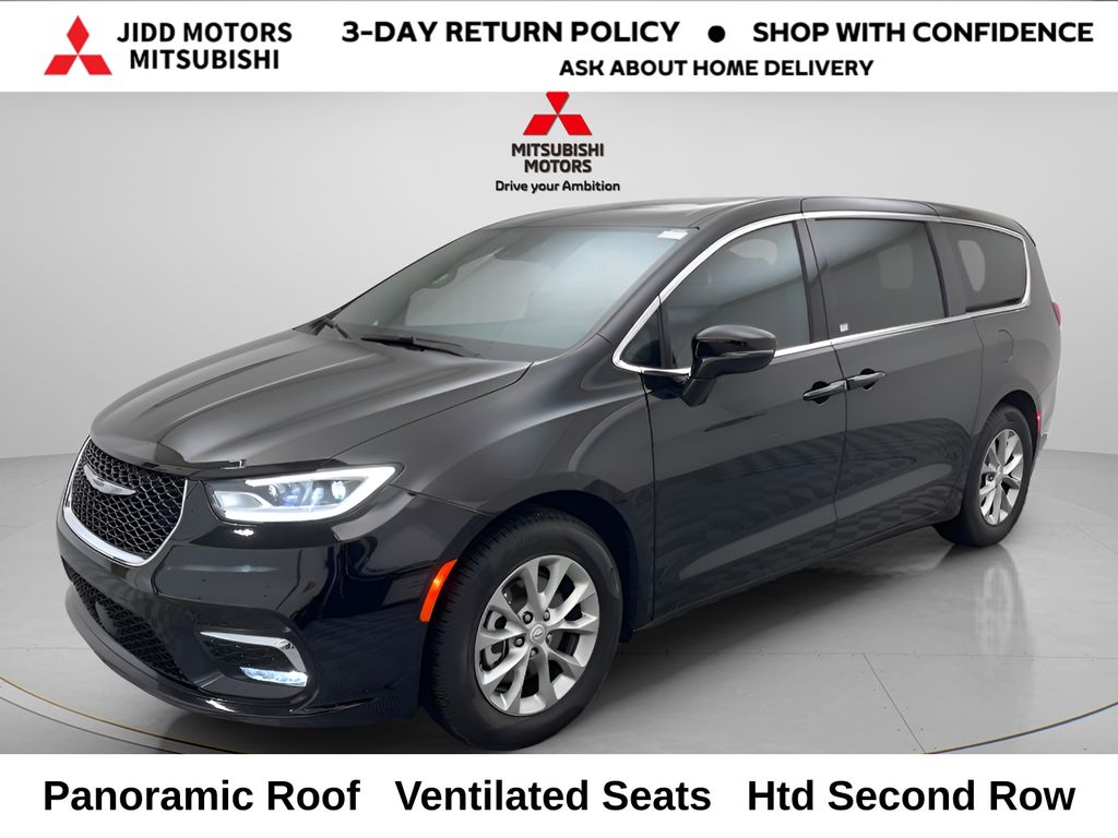 Diamond Black Crystal Pearlcoat 2026 Chrysler Pacifica Limited FWD Minivan Front-Wheel Drive 9-Speed Automatic