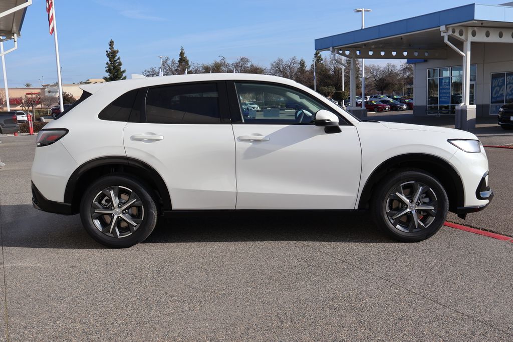 Thumbnail: 2026 Honda HR-V - 4