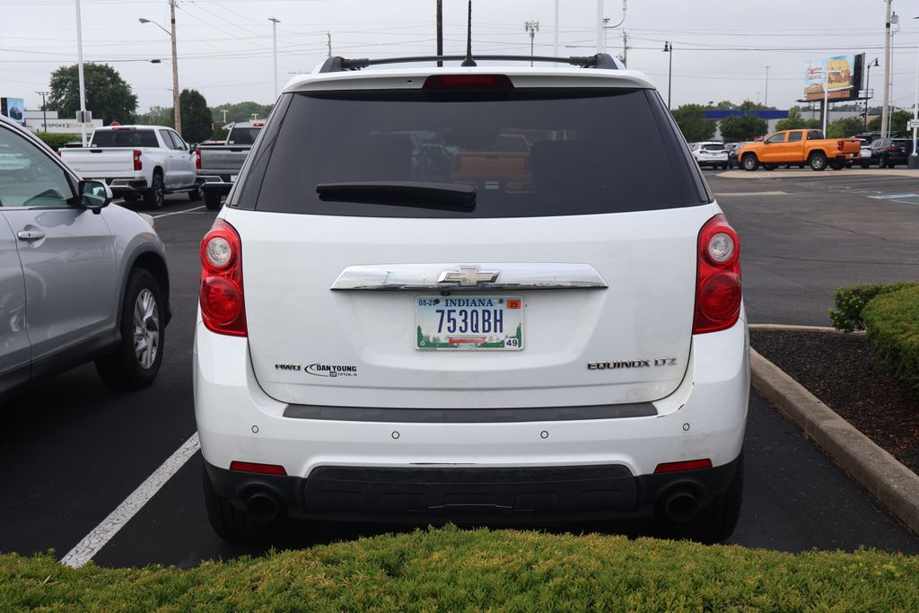 Thumbnail: 2014 Chevrolet Equinox - 10