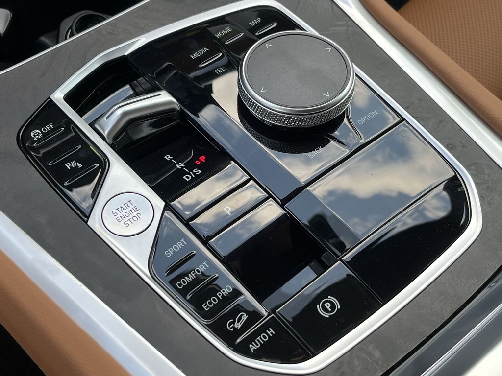 Thumbnail: 2026 BMW X6 - 20