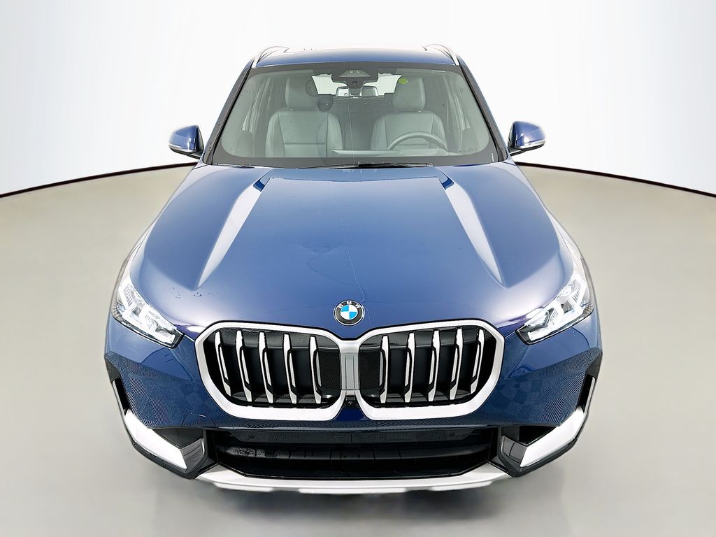 Thumbnail: 2026 BMW X1 - 2