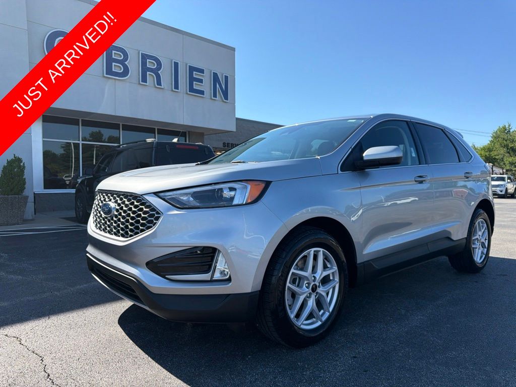 Silver Metallic 2023 Ford Edge SUV / Crossover All-Wheel Drive 8-Speed Automatic