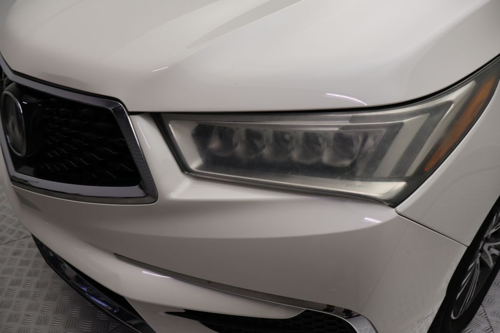 Thumbnail: 2017 Acura MDX - 3