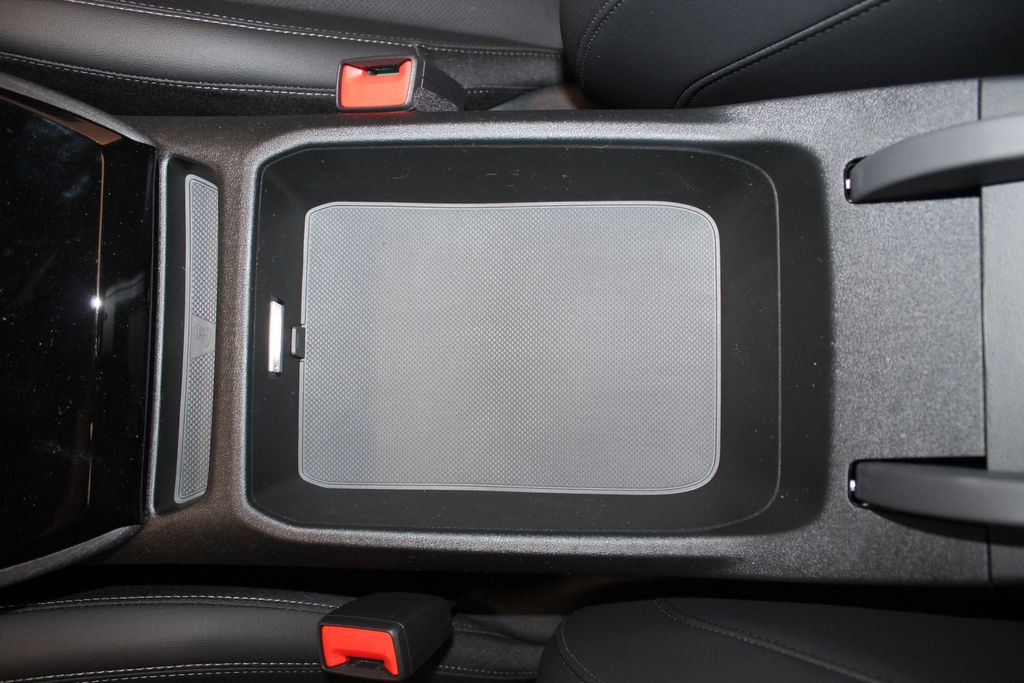 Thumbnail: 2026 Audi A6 - 14