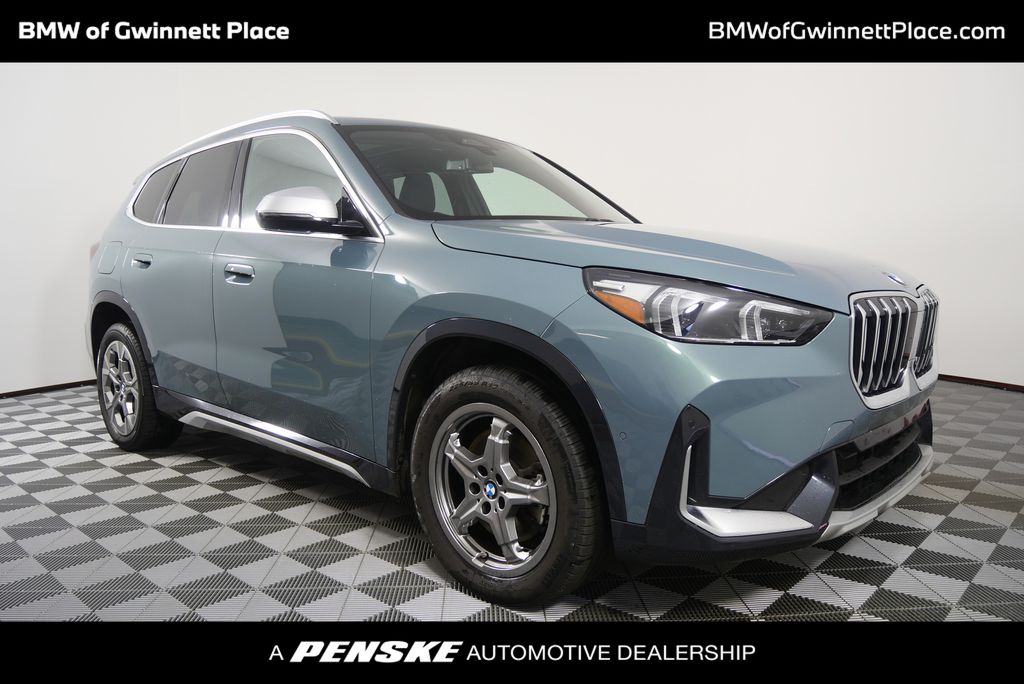 Thumbnail: 2023 BMW X1 - 1