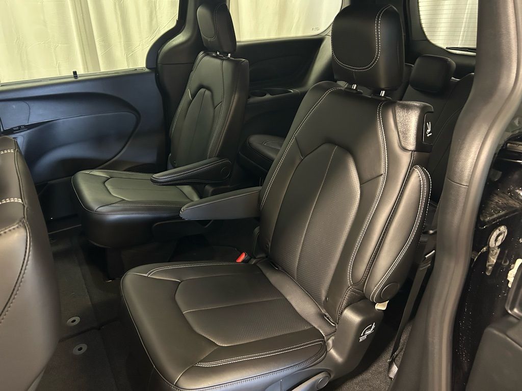new 2026 Chrysler Pacifica car, priced at $42,940
