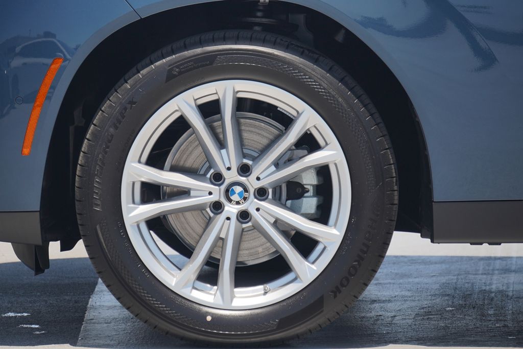 Thumbnail: 2025 BMW X3 - 5