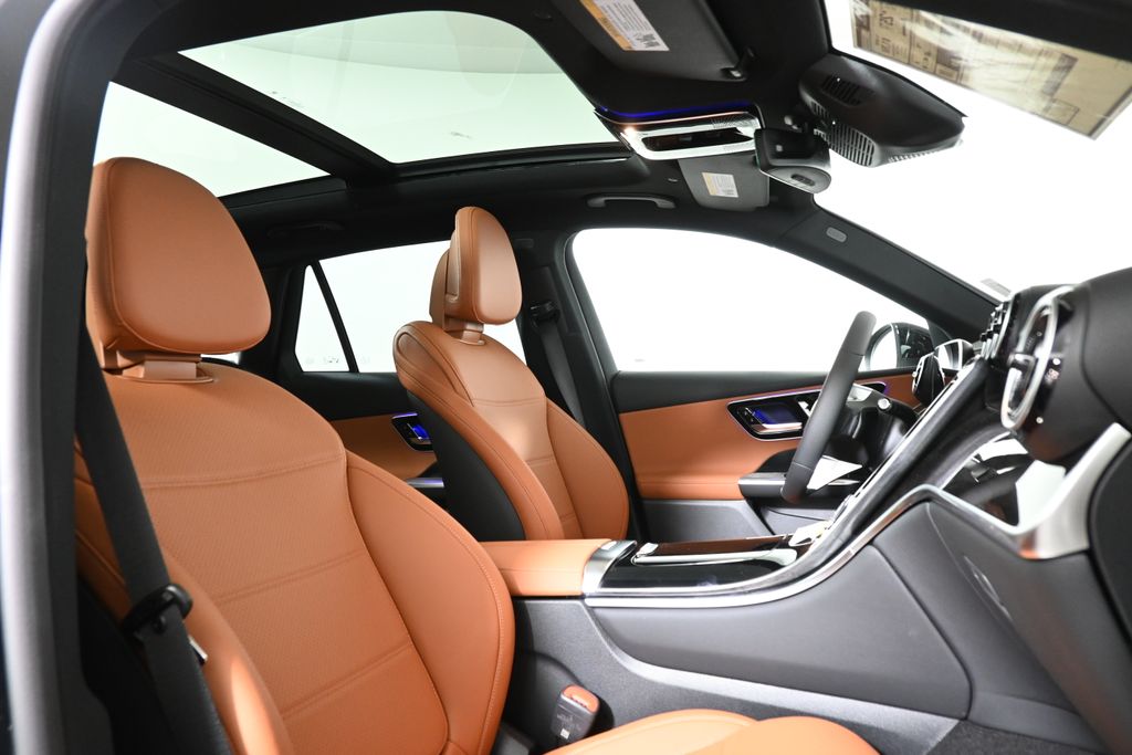 2025 Mercedes-Benz GLC 350 20