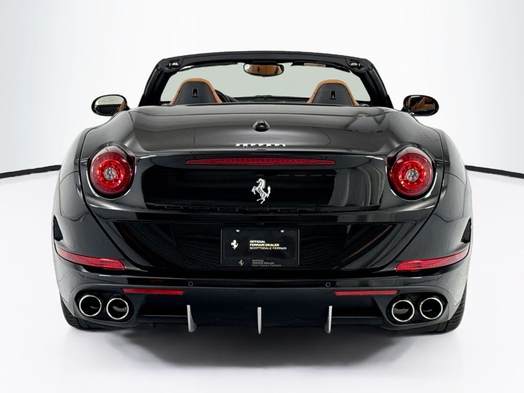 Thumbnail: 2016 Ferrari California - 6