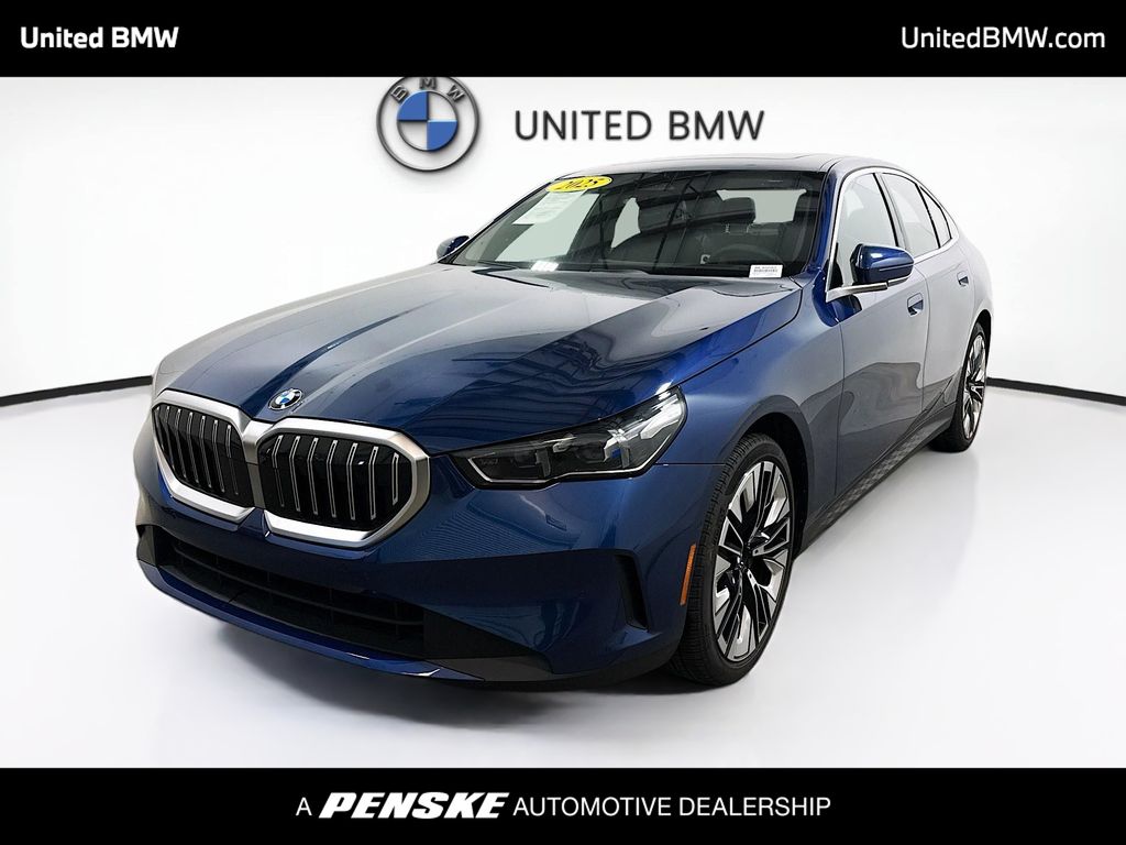 Thumbnail: 2025 BMW 5 Series - 1