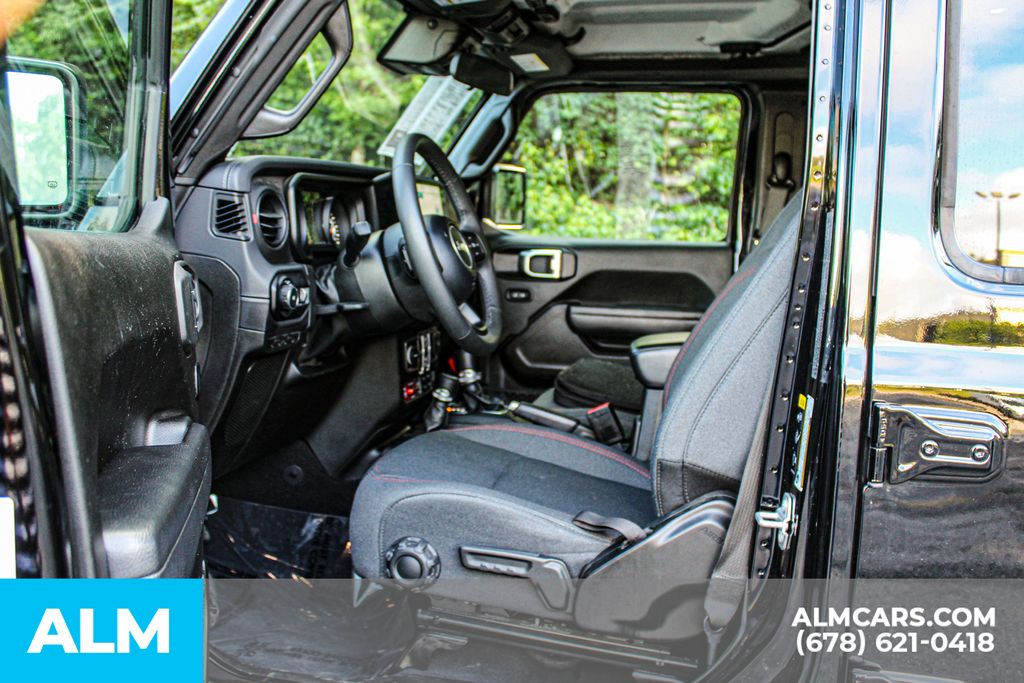Used 2025 Black Jeep Rubicon image 16