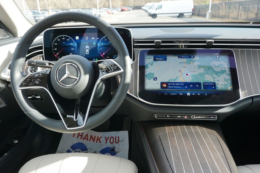 Thumbnail: 2025 Mercedes-Benz E-Class - 18