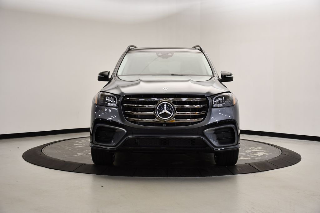 2025 Mercedes-Benz GLS 450 4MATIC 8