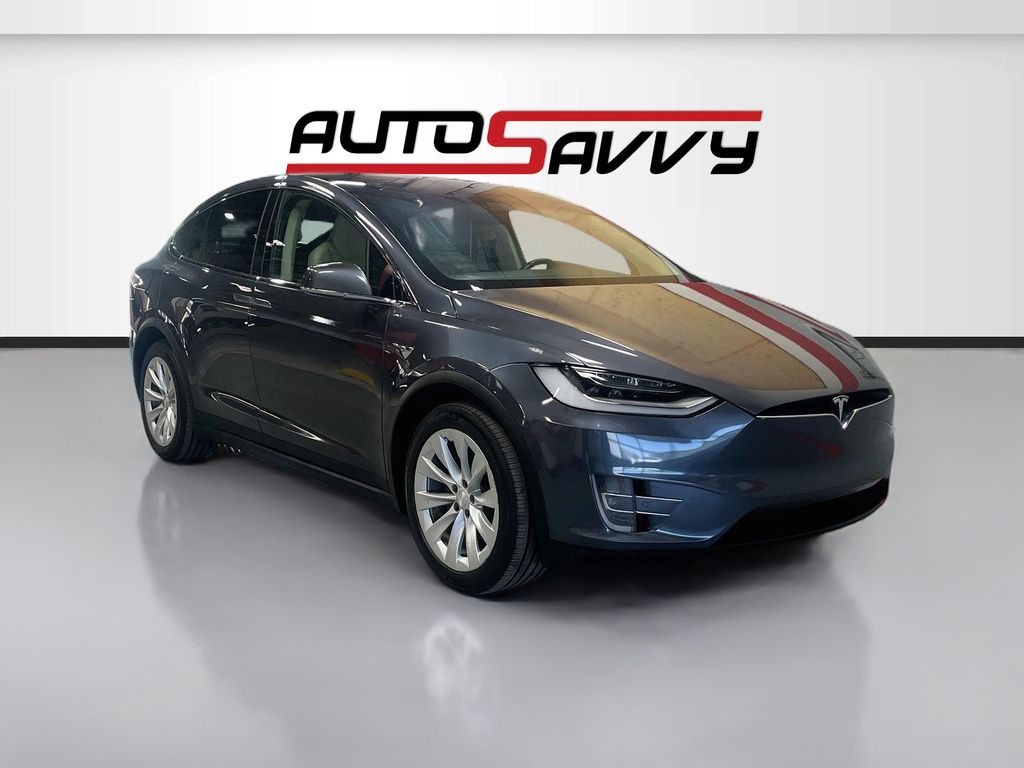 2019 Tesla Model X -'s photo