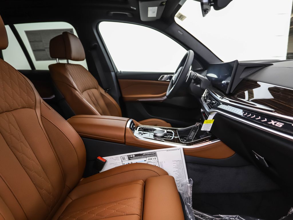 Thumbnail: 2026 BMW X5 - 29