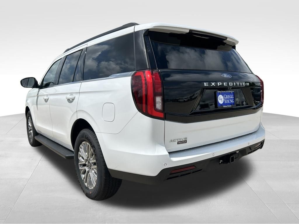 Used 2025 Ford Expedition SUV