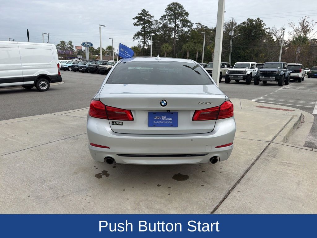 2019 BMW 530i 