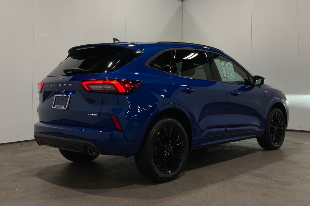 2023 Ford Escape ST-Line Elite