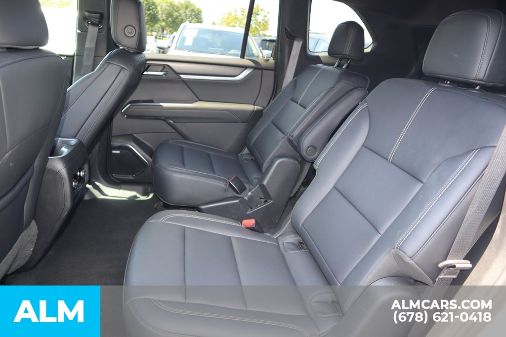 2024 Gmc Acadia Elevation photo 16
