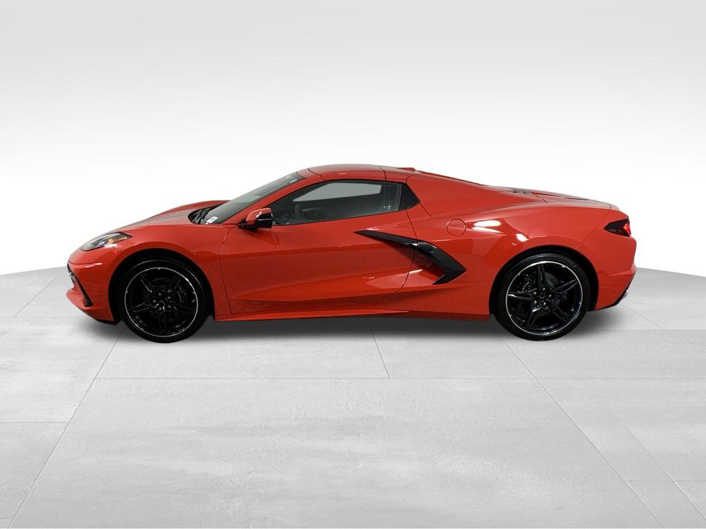 2024 Chevrolet Corvette Stingray 3