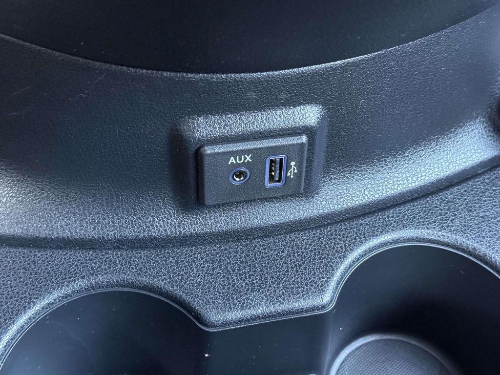 2019 Nissan Versa Sedan S - Photo 28