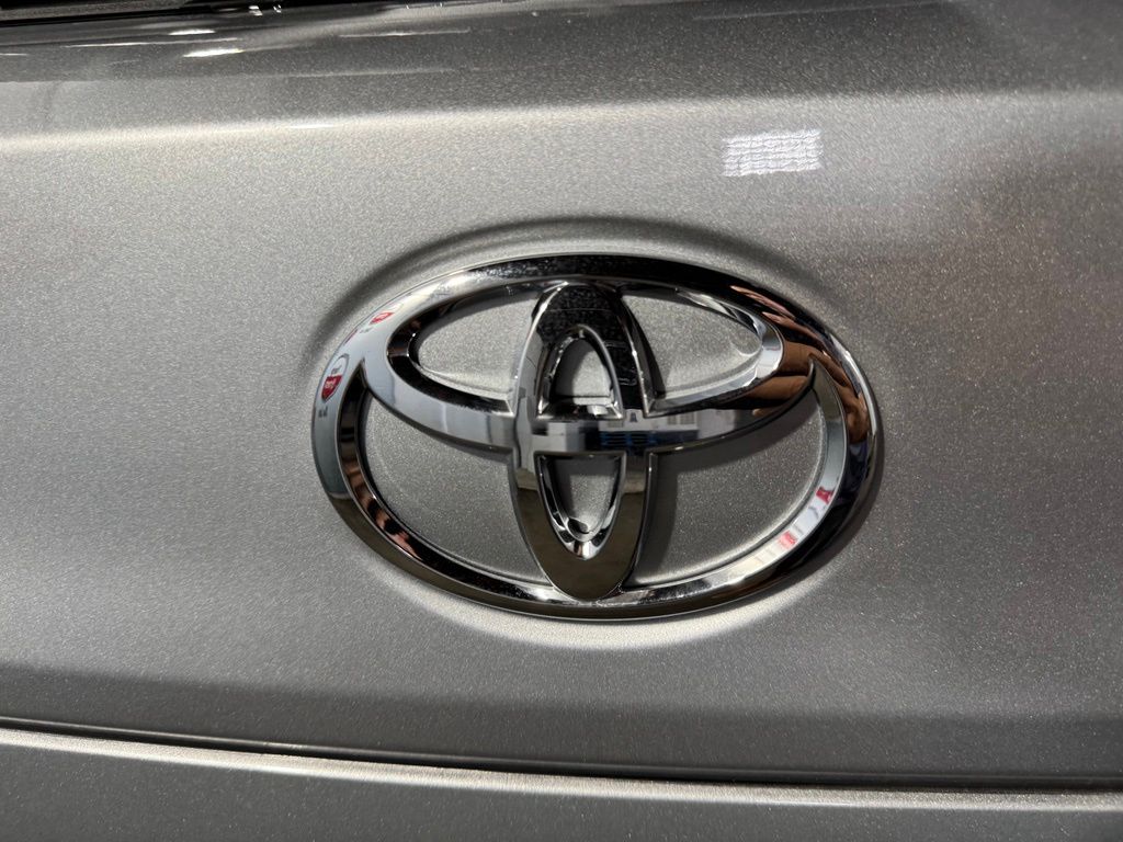 Thumbnail: 2026 Toyota Corolla Cross - 22