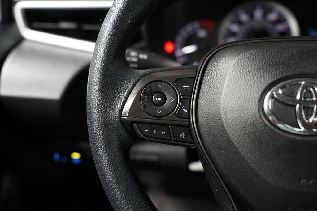 2021 Toyota Corolla LE 14