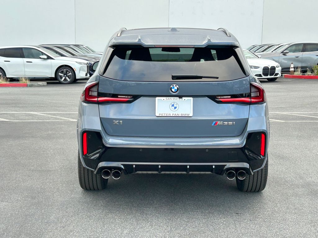 Thumbnail: 2026 BMW X1 - 4