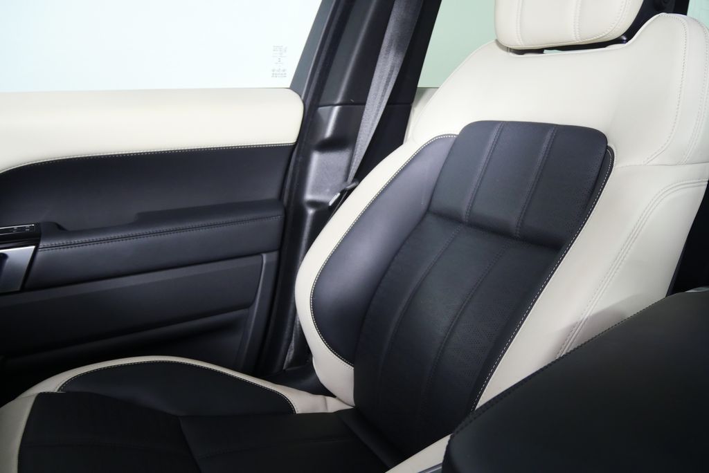 Thumbnail: 2019 Land Rover Range Rover Sport - 27